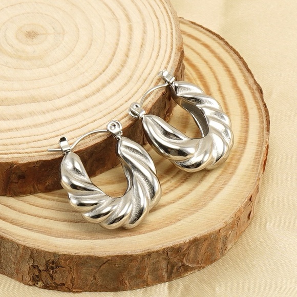 Jewelry - NEW💎Silver Chunky Hoop Earrings*Twisted Earrings